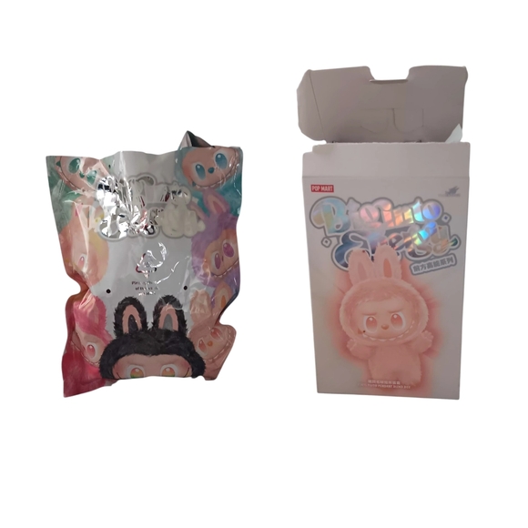 Labubu- The Monsters Sisi - Picture 3 of 8